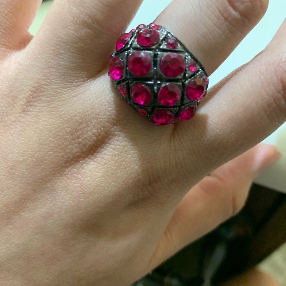 Hot Pink Rhinestone Ring - Picture 5 of 6